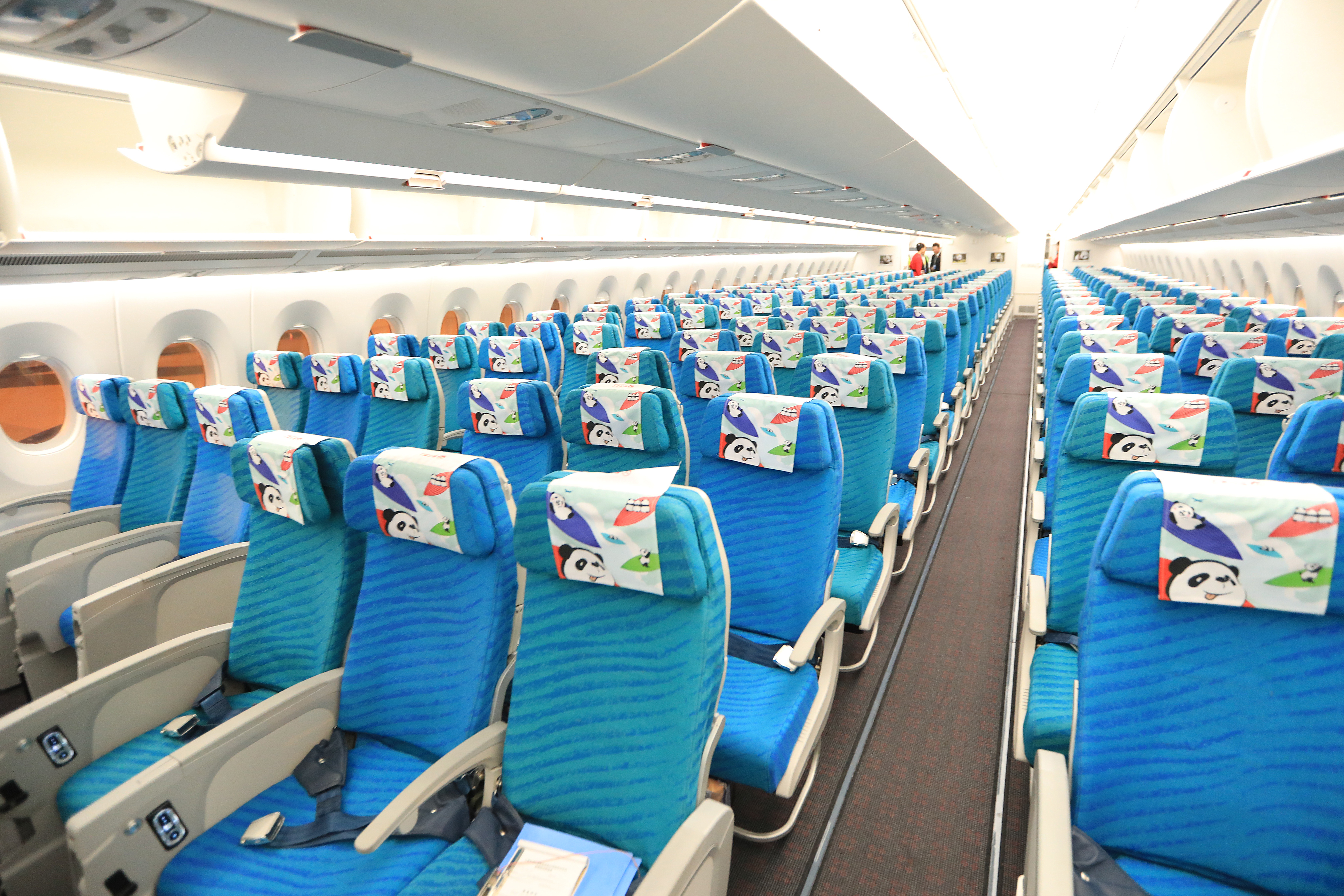 “熊猫”空客350首抵南京禄口国际机场,宽体客机都可在南京机场起降