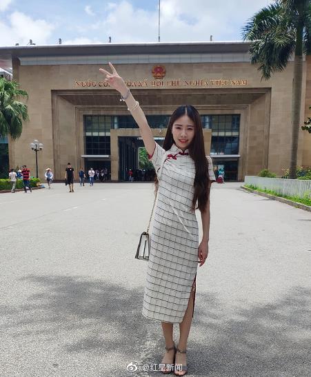医学生列车上连救2人,当事人:忐忑过 但该帮还是会帮