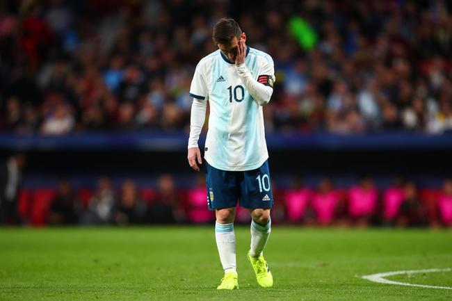 梅西重返国家队首战 阿根廷不敌委内瑞拉