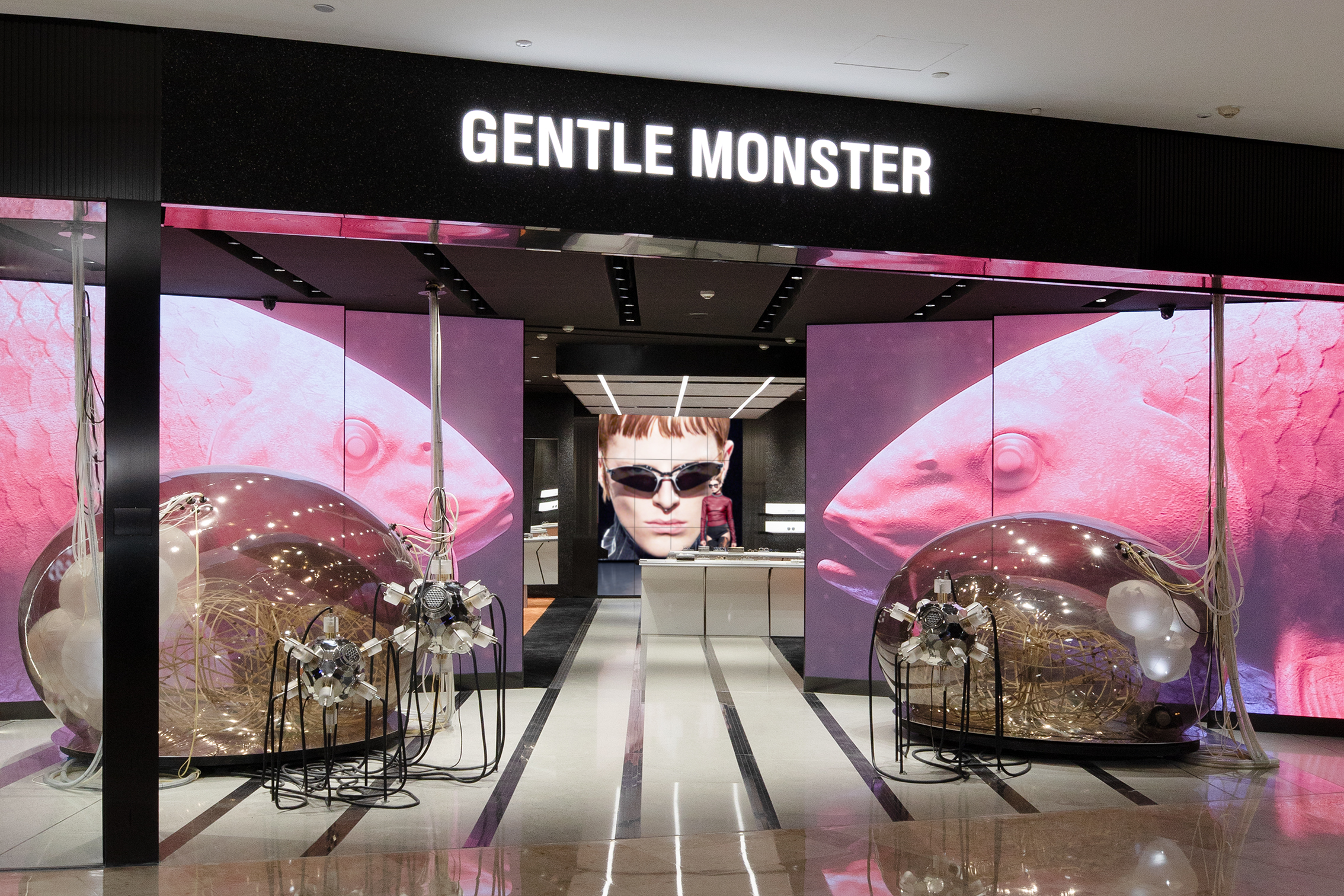 "呼吸"的进化——gentle monster南京德基广场旗舰店揭幕
