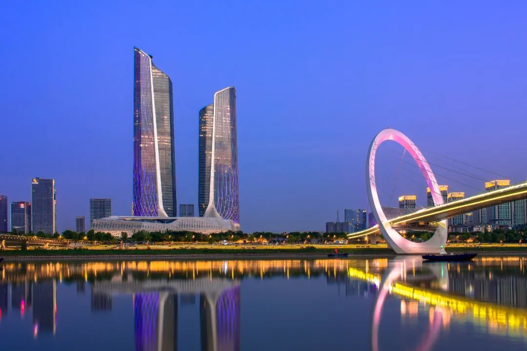 25万㎡起河西cbd红盘加推在即低总价入驻宇宙中心的机会来了