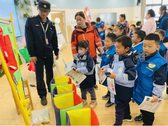 垃圾分类你我同业—葛塘街谈万和路幼儿园垃圾分类宣传730.png