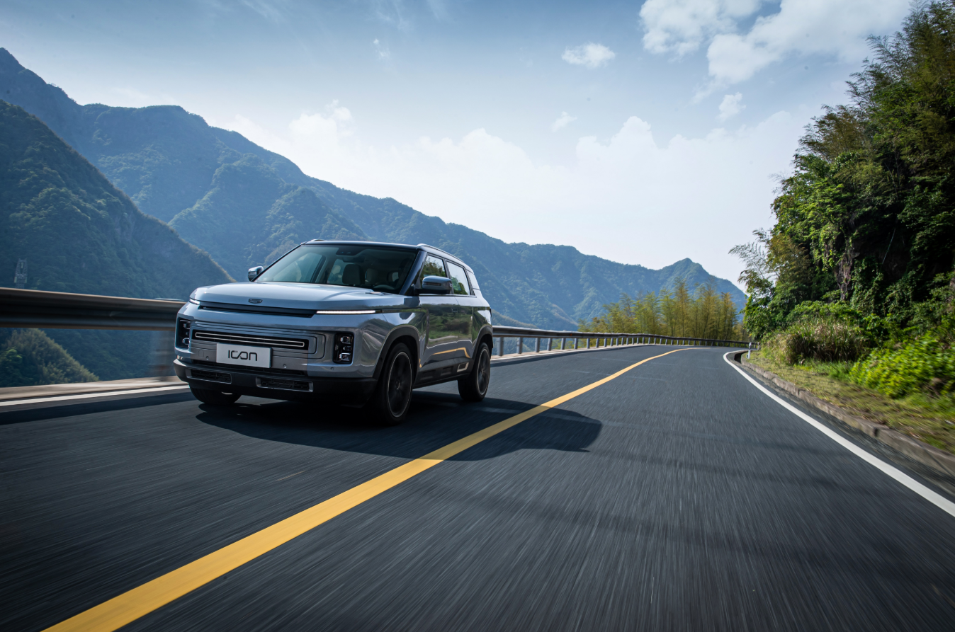 试驾吉利icon从卧虎藏龙的竹海中感受科技之魅