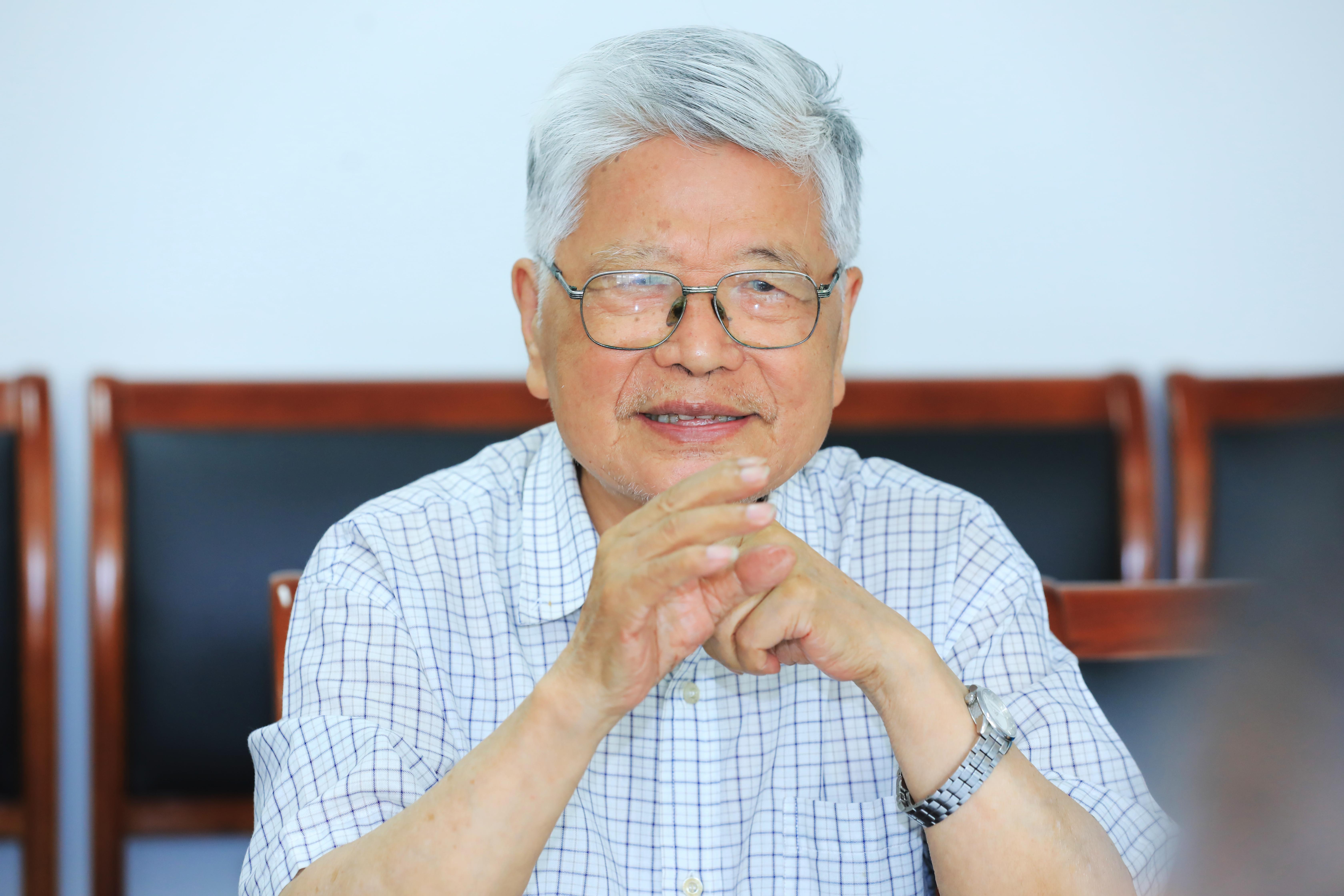 省写作学会专家高考作文研讨会上纷纷点赞江苏题考生