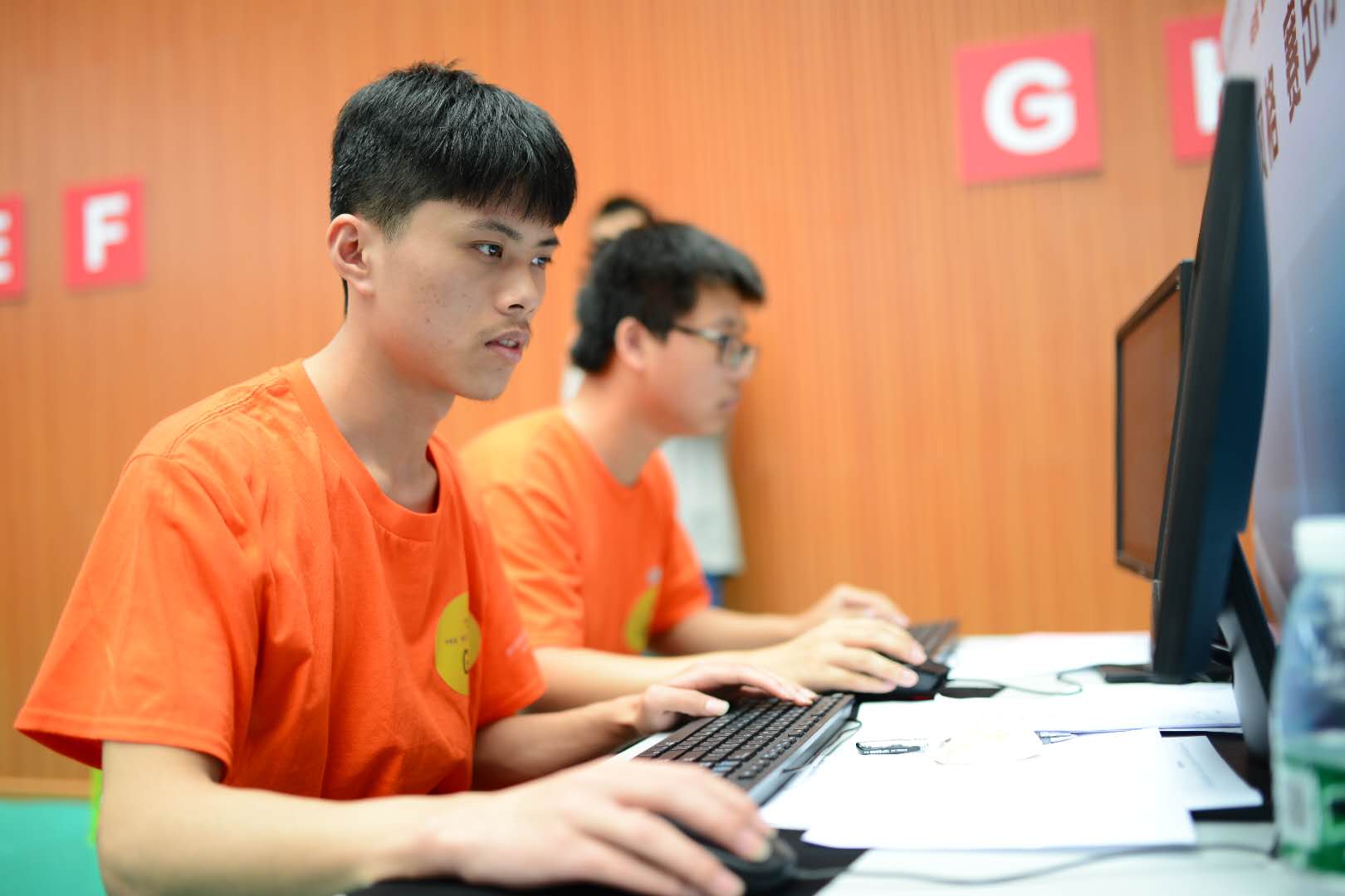 2019对话南京教育追梦人75南京商业学校校长殷树凤用未来的知识培养