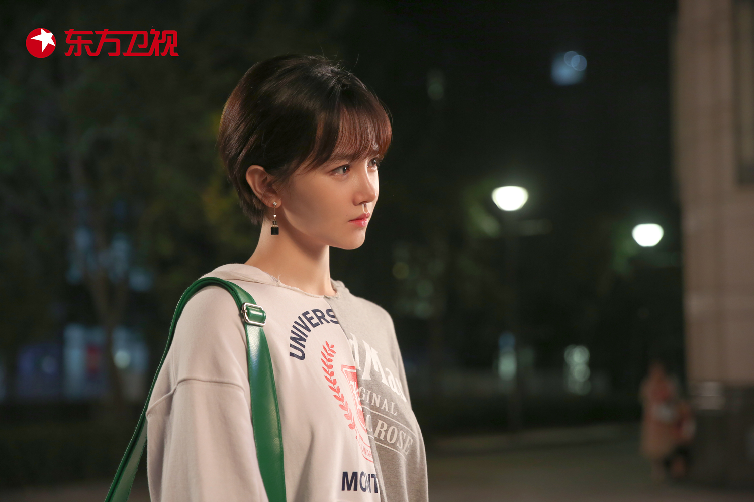 青春斗明晚热血开播郑爽领衔五美上演青春狂想曲