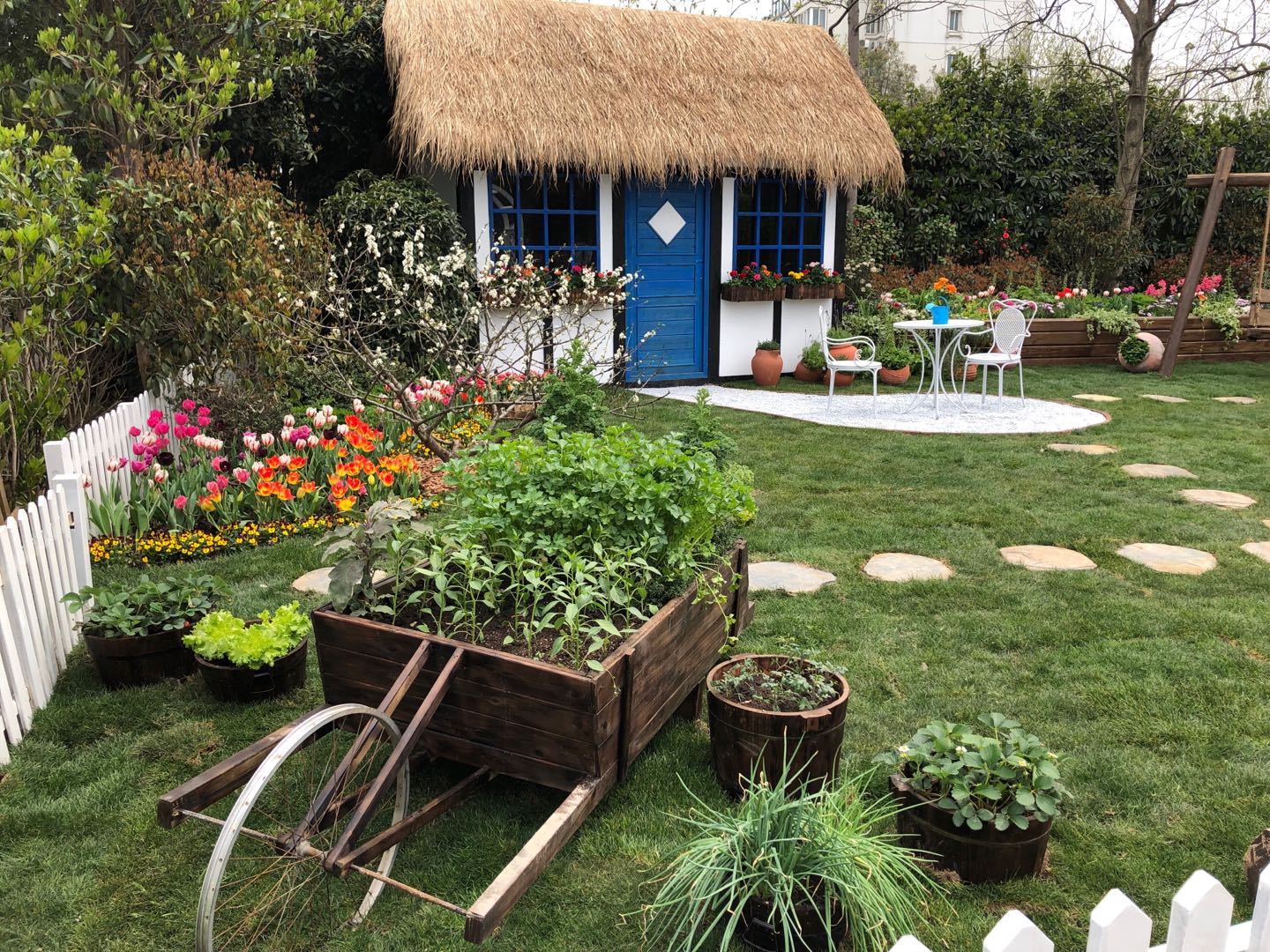 作品"童话花园"