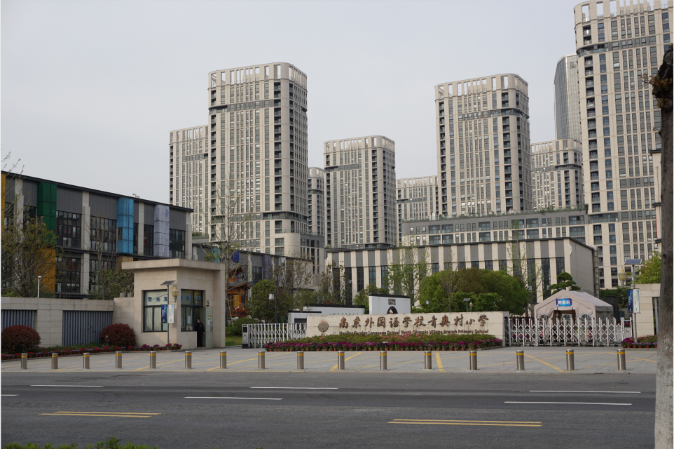 本月底河西四幅地块即将出让,最高楼面限价41489元/㎡