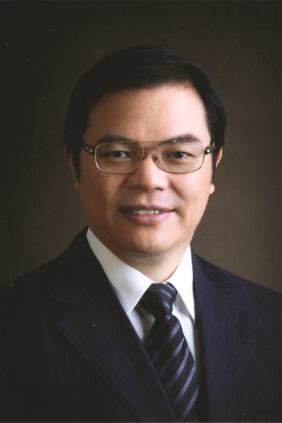 建议人:全国人大代表,南京市第一医院副院长陈鑫建议人:全国人大代表